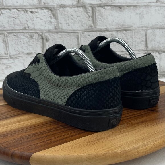 Vans Harry Potter Slytherin Mens Sz. 10 Black Green Leather Snake Skin Shoes - Picture 3 of 15